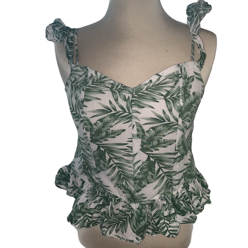Milk & Honey blouse adjustable straps ruffled bottom palm leaves print Sz medium